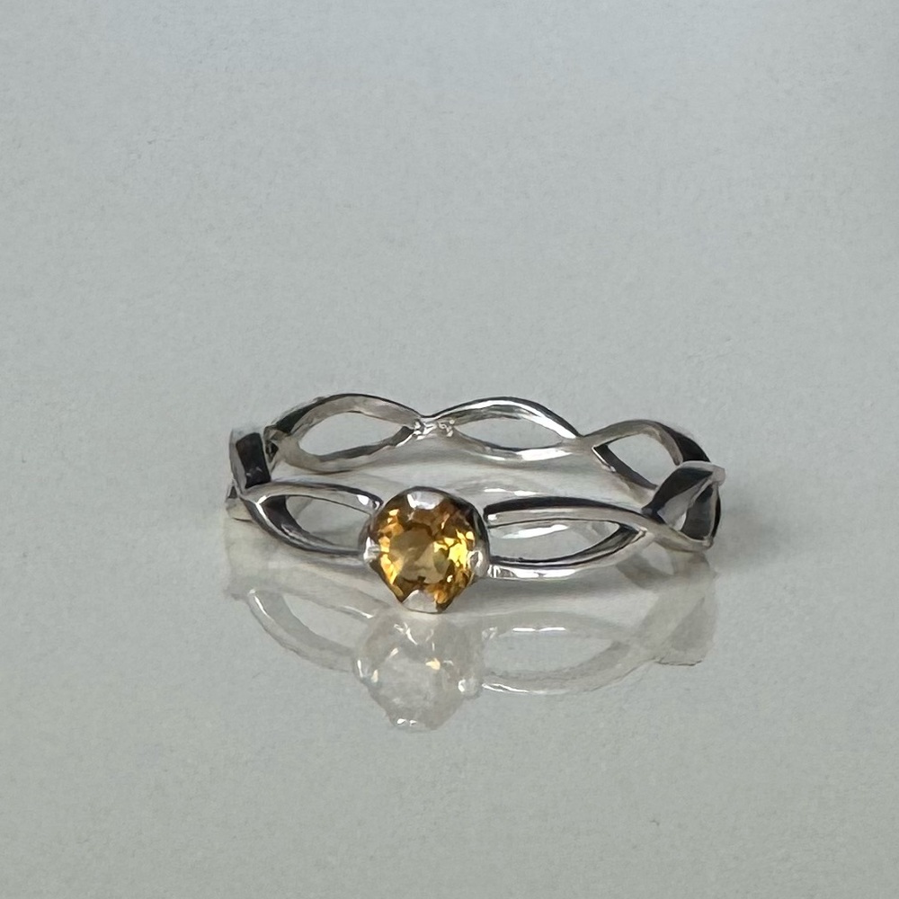 NWOT Sundance Writhen Ring, Citrine, Sterling Silver - Picture 4 of 7